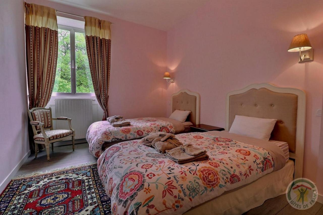 Les Voisins De L'Illet Bed & Breakfast Erce-pres-Liffre Eksteriør bilde